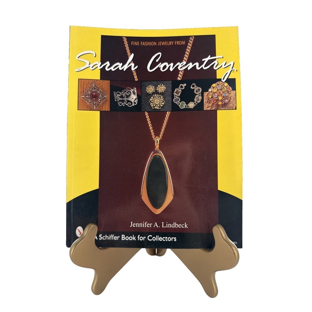 Fine Fashion Jewelry from Sarah Coventry Jennifer A Lindbeck Schiffer Book 2000
